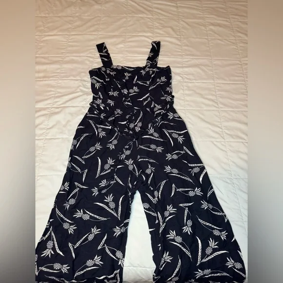 Anne Taylor jumpsuit - Picture 1 of 3